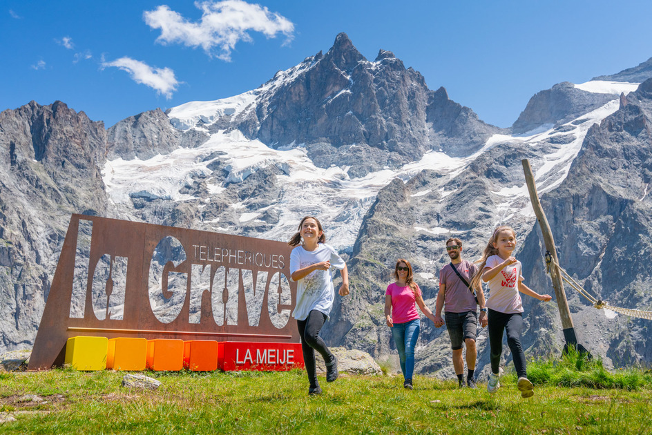 © Jeux 2400 - Téléphérique - Alpes Photographies - Alpes Photographies